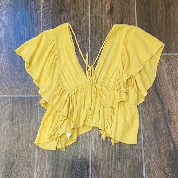 "Mustard Seed" Flowy Yellow Crop Top - Picture 3 of 3